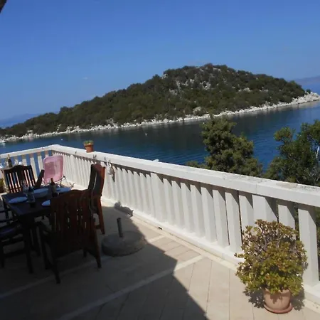 Ilponte Del Comandante - One Bedroom With Terrace And Sea View 6 Apartment *