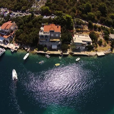 Ilponte Del Comandante - One Bedroom With Terrace And Sea View 6